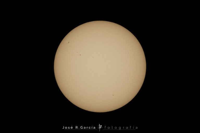 Eclipse solar total
